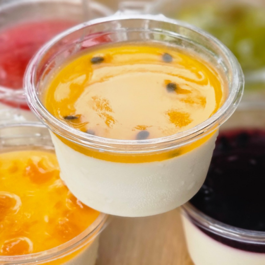 Panna Cotta with Fruit 果醬奶凍